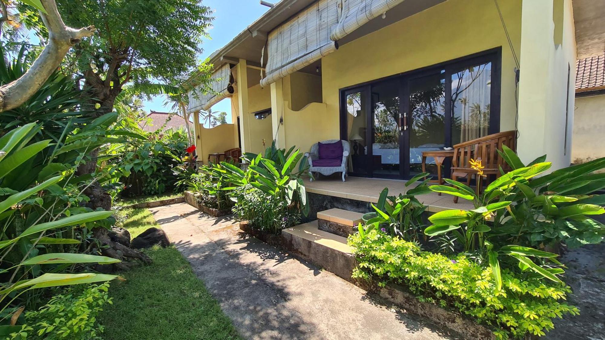 Bali Fab Dive Center Hostel อาเม็ด ภายนอก รูปภาพ