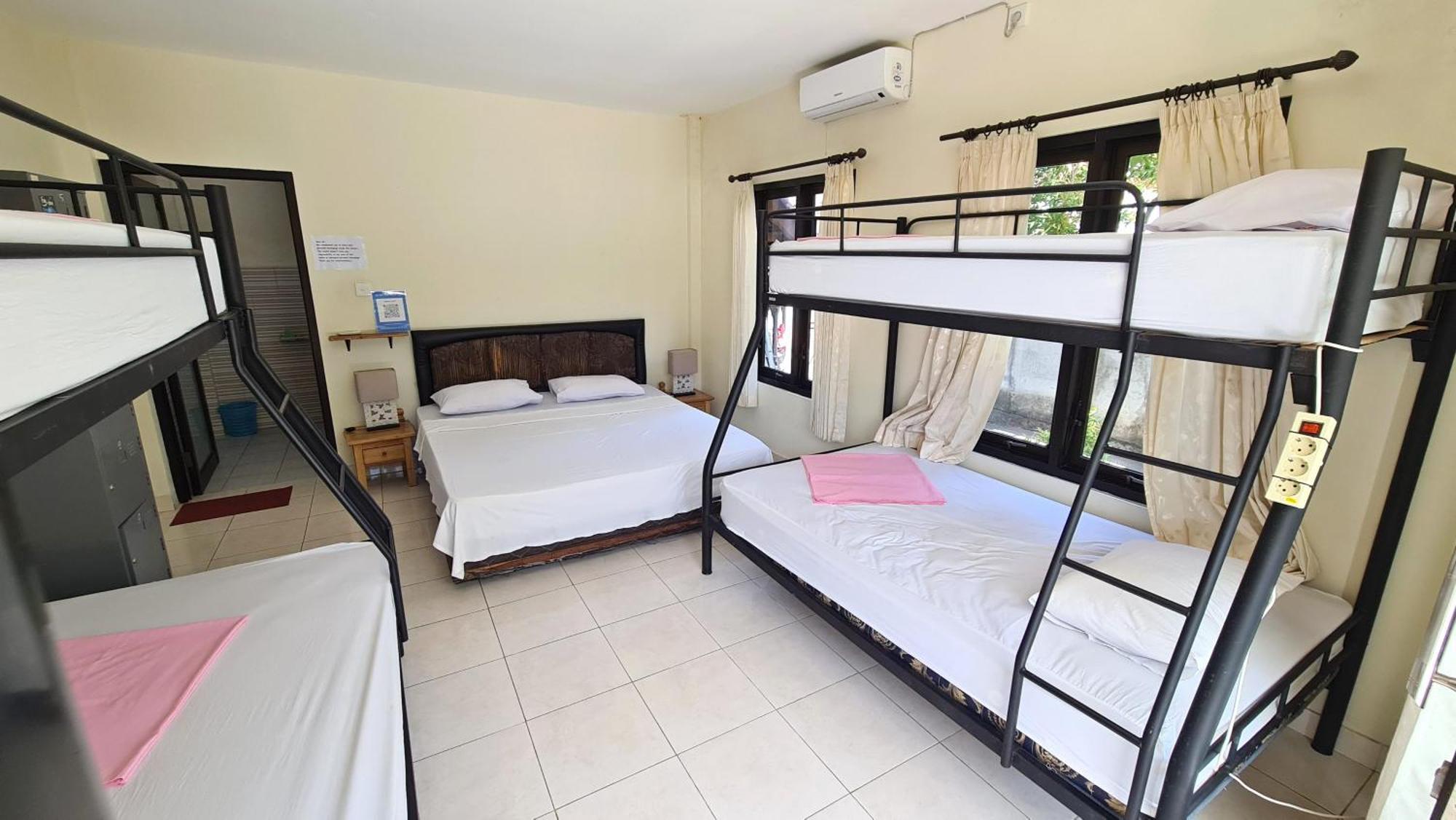 Bali Fab Dive Center Hostel อาเม็ด ภายนอก รูปภาพ