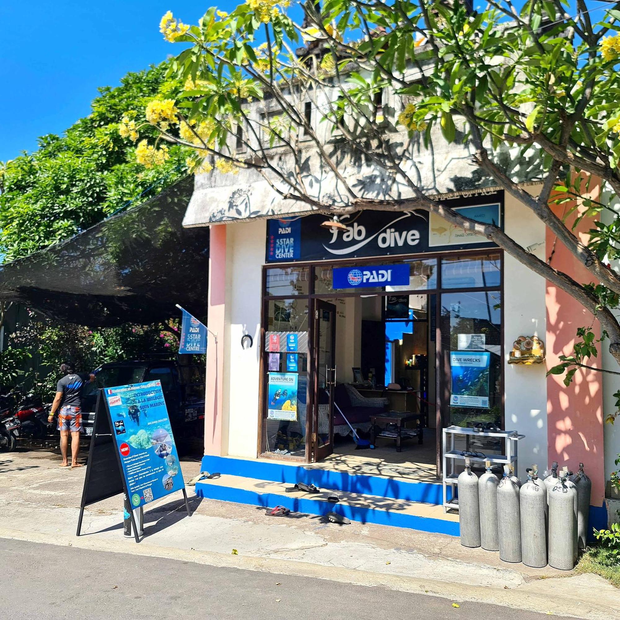 Bali Fab Dive Center Hostel อาเม็ด ภายนอก รูปภาพ