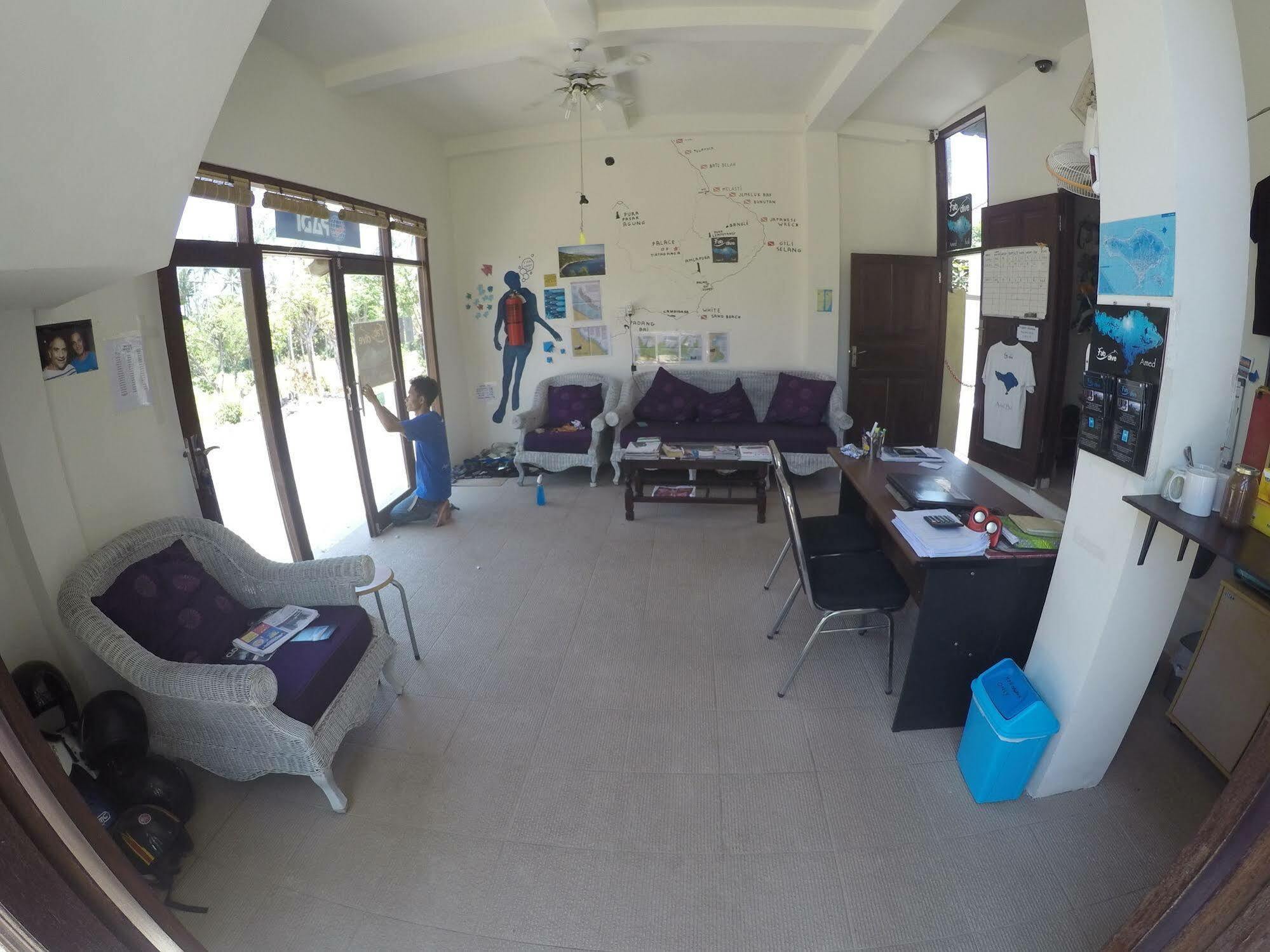 Bali Fab Dive Center Hostel อาเม็ด ภายนอก รูปภาพ