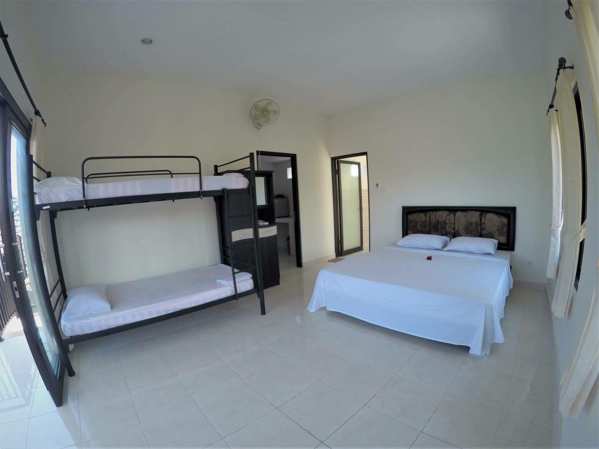 Bali Fab Dive Center Hostel อาเม็ด ภายนอก รูปภาพ