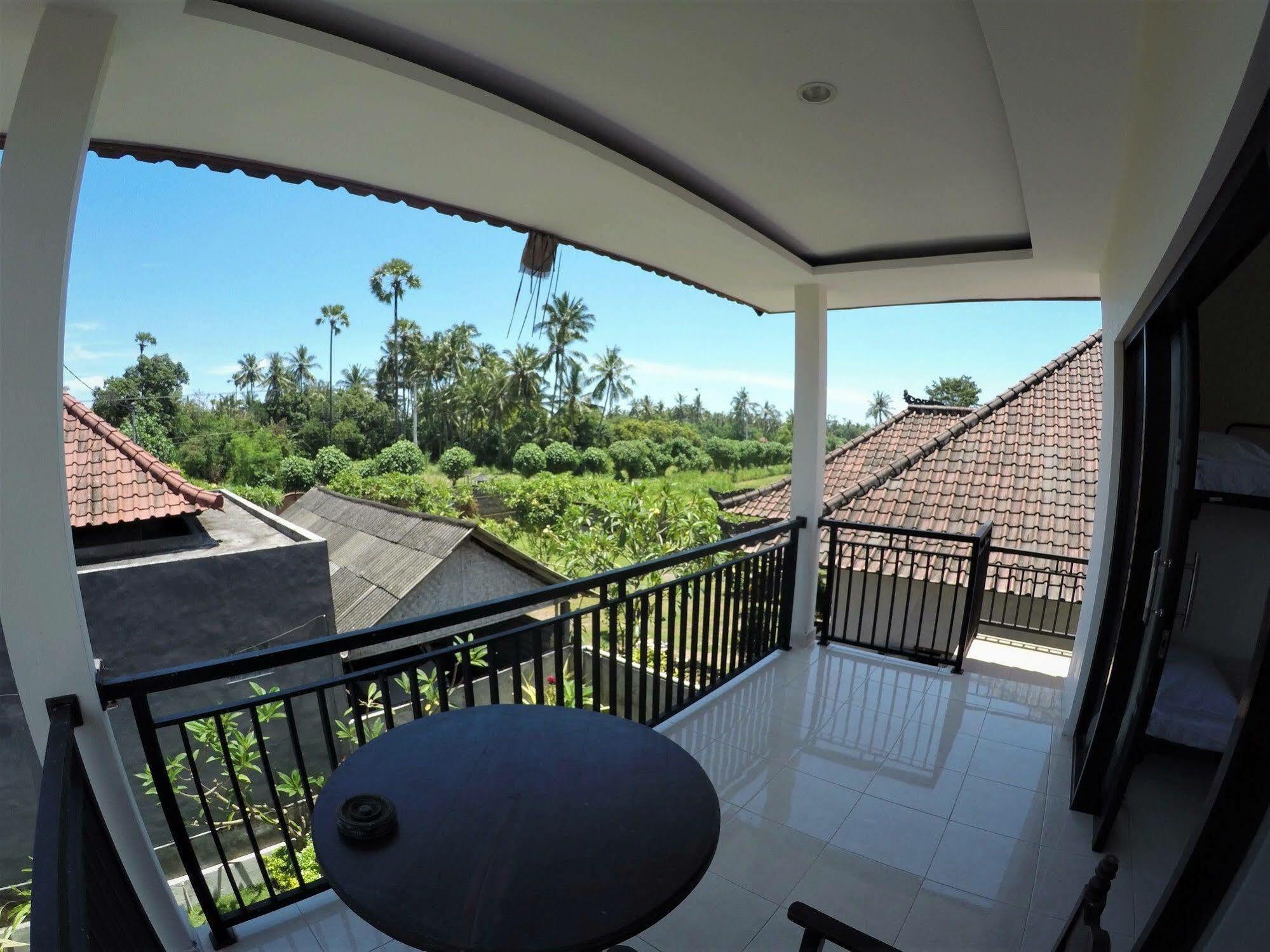 Bali Fab Dive Center Hostel อาเม็ด ภายนอก รูปภาพ